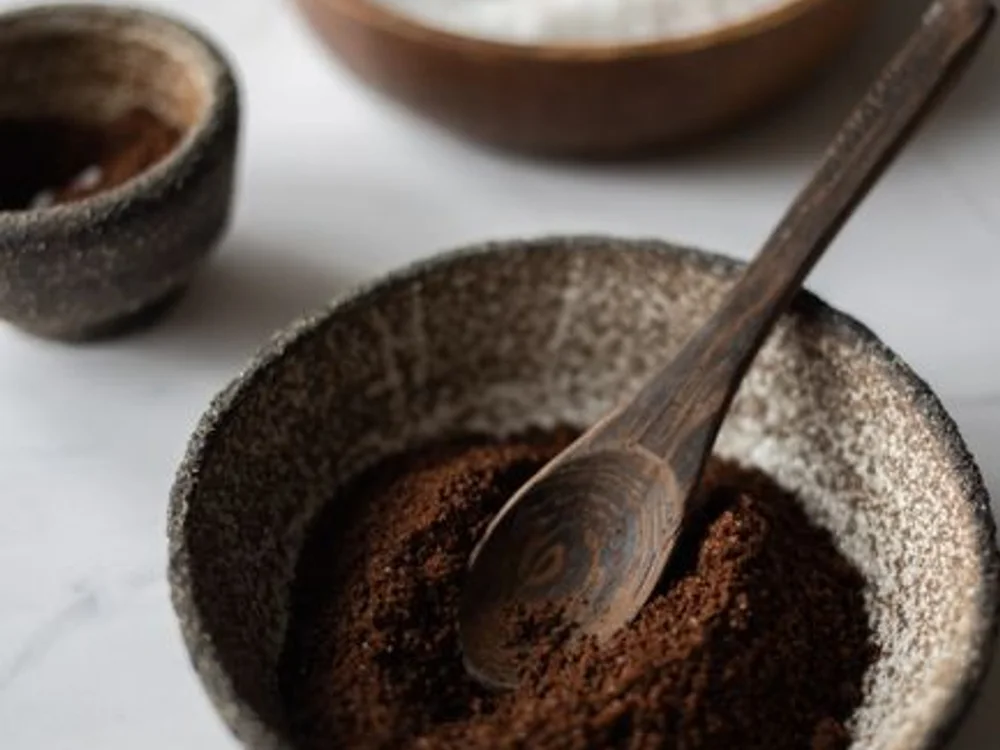 Café pour une recette de gommage du corps